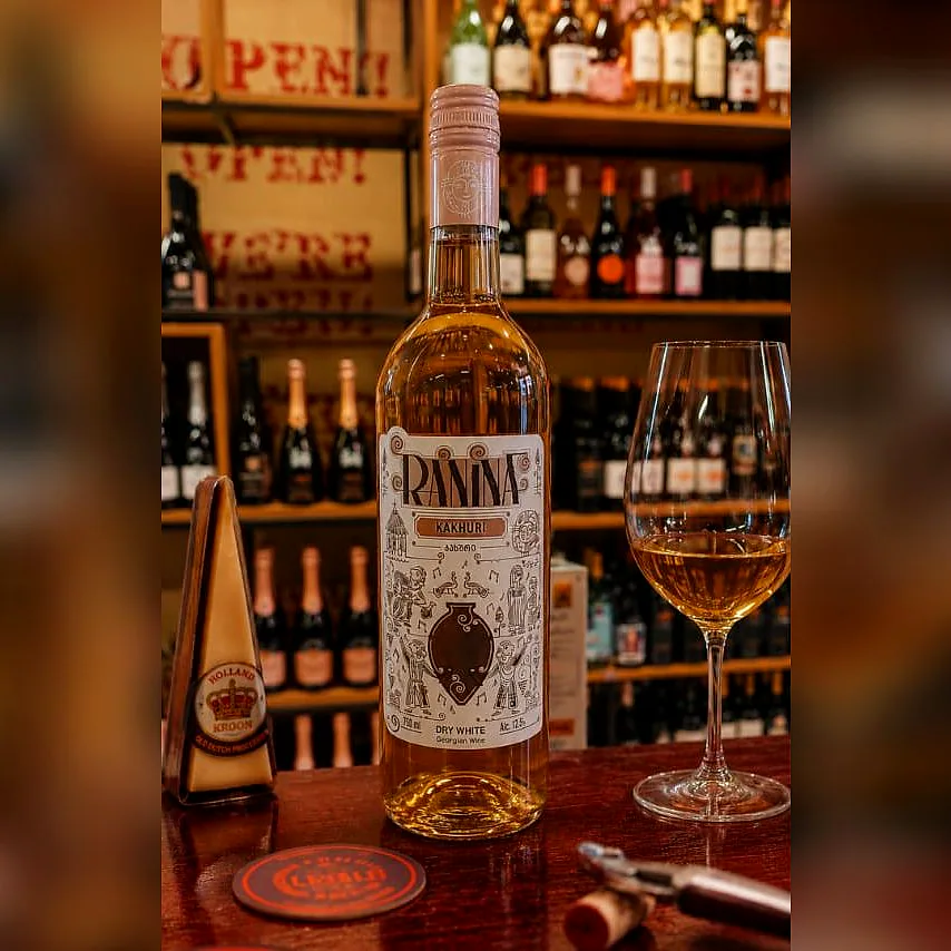 Vinho Branco Geórgiano Ranina Laranja Kakhuri 2025